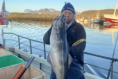 Cotts-trying-to-hide-behind-coalfish-Copy